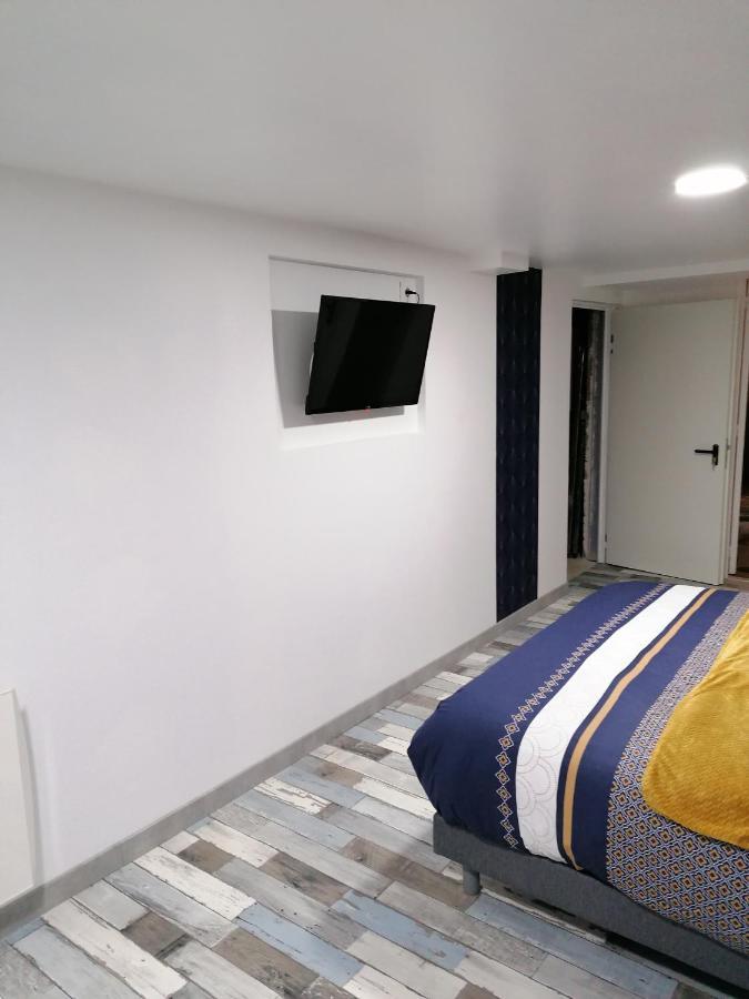 Chambre Prive Chez Chris Villers-Semeuse Exteriér fotografie